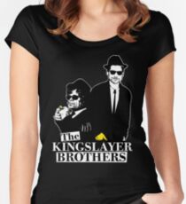 Camiseta entallada de cuello ancho 'The Kingslayer Brothers'