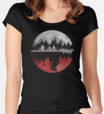Fremde Dinge Tailliertes Rundhals-Shirt