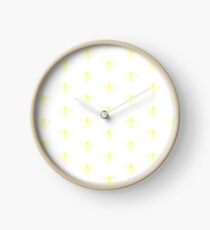 tiny bumble Clock
