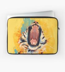 Funda para portátil Wild Yawn - Tiger portrait, colorful tiger, animal illustration