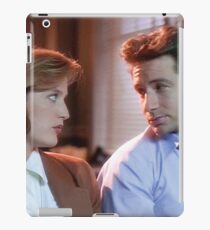 Mulder and Scully iPad Case/Skin