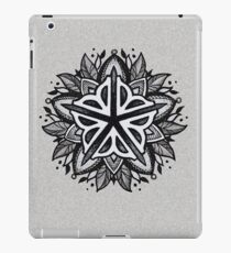 Vinilo o funda para iPad Rochester Mandala (tonos grises)