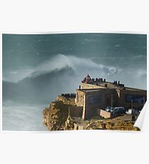 XXL Wellen bei Nazare Portugal Poster
