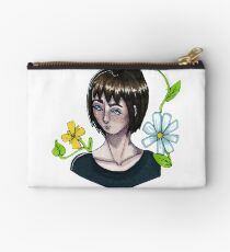 Monotone Zipper Pouch