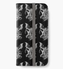 Cthulu iPhone Wallet/Case/Skin