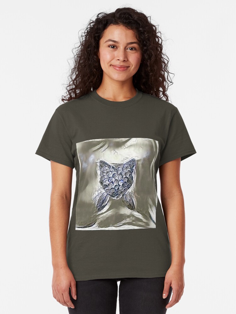 Alternate view of Ninja cat hiding in silver Classic T-Shirt