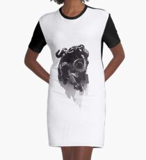 war art Graphic T-Shirt Dress