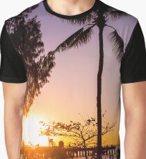 Sunrise stroll - Palm Cove Graphic T-Shirt