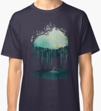 Tief im Wald Classic T-Shirt