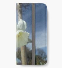 Photo of a Daffodil iPhone Wallet/Case/Skin