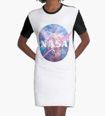 Pastellnebel Nasa Logo T-Shirt Kleid