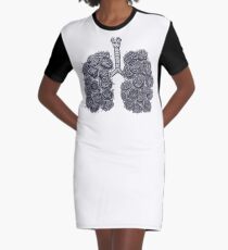 Lungs with peonies T-Shirt Kleid