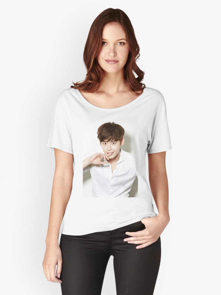 Download "Lee Jong Suk" Women's Relaxed Fit T-Shirt by baekgie29 ...