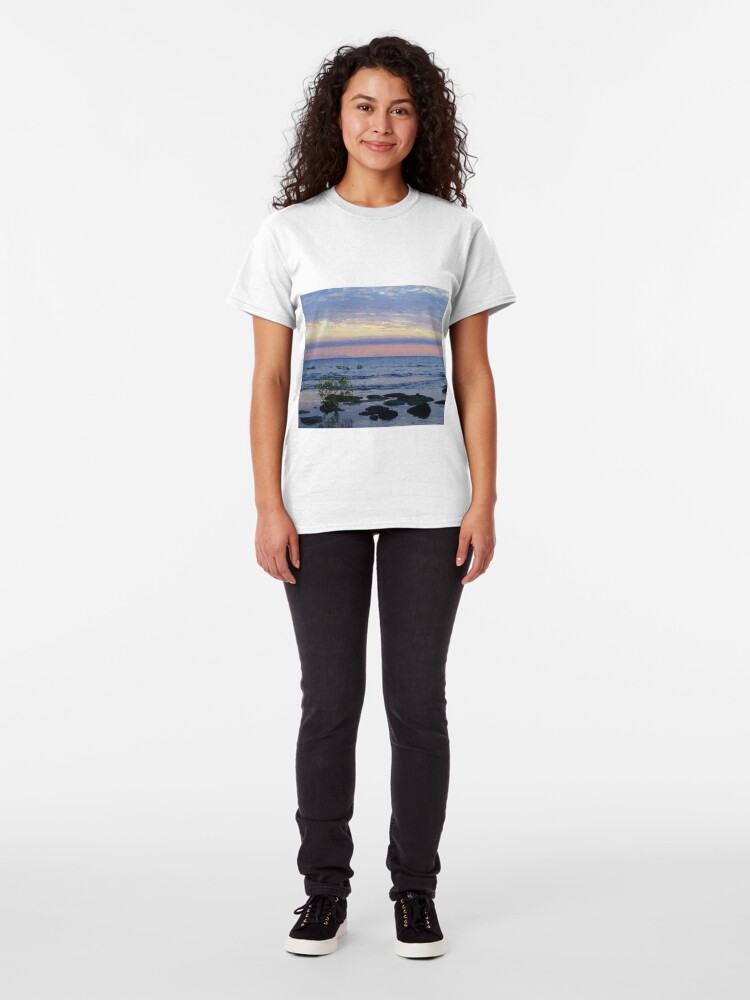 Alternate view of Nightcliff Sunset Classic T-Shirt