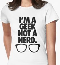 GEEK Women's Fitted T-Shirt
