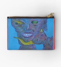 beyond bonding Studio Pouch