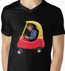 Trump Baby Men's V-Neck T-Shirt