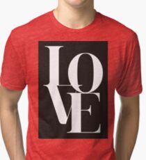 Love 01 Vintage T-Shirt