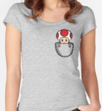 Pocket Toad Women's Fitted Scoop T-Shirt