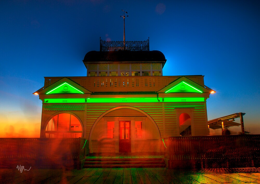 "'Kirby's Cafe' St Kilda Pier" by Melinda Kerr | Redbubble