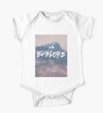Explore your world One Piece - Short Sleeve