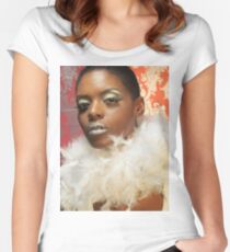 Doll Women's Fitted Scoop T-Shirt