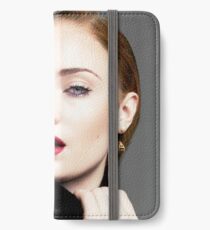 Celebrity: Sophie Turner iPhone Wallet/Case/Skin