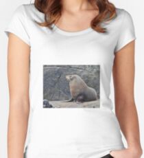 Australische Pelzrobbe Tailliertes Rundhals-Shirt