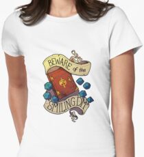 Hüten Sie sich vor dem Smiling Dungeon Master Tailliertes T-Shirt für Frauen