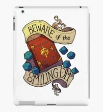 Vinilo o funda para iPad Cuidado con el Smiling Dungeon Master