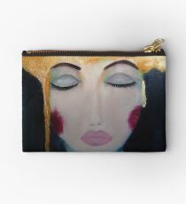 Kiki Studio Pouch