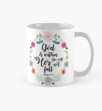 Taza Dios está dentro de ella ella no caerá