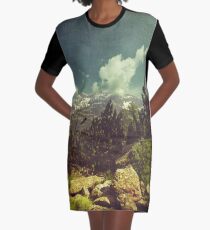 Italienische Berge T-Shirt Kleid