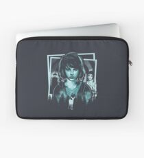 LIFE IS STRANGE Laptop Sleeve