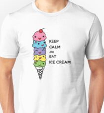 Ruhe bewahren und Eis essen 1 Slim Fit T-Shirt