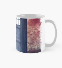 Police Blue Box Tee The Doctor T-Shirt Mug