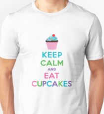 Keep Calm and Eat Cupcakes ll Unisex T-Shirt