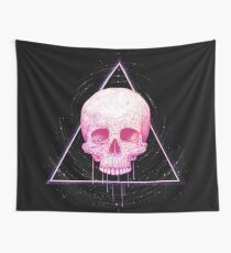 Skull in triangle on black Wandbehang