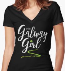 I'm a Galway Girl, white and green Women's Fitted V-Neck T-Shirt