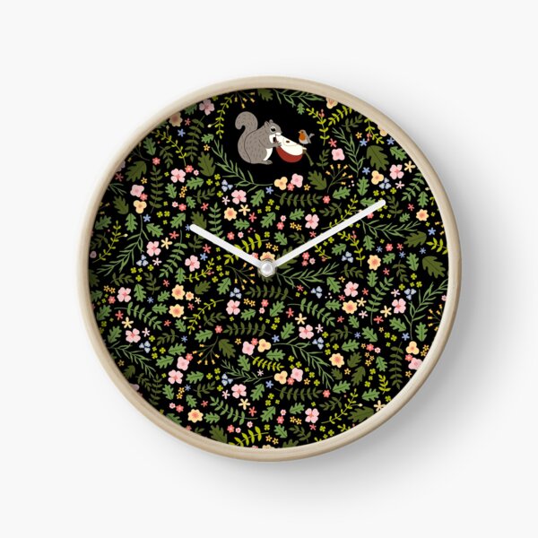 Friendship Squirrel-Robin_BgBlack Clock