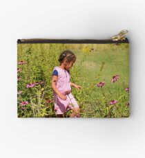 Little girl enjoyng nature Studio Pouch
