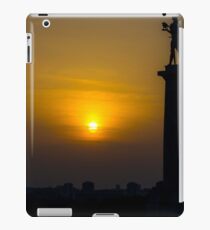 Pobednik monument Belgrade iPad Case/Skin