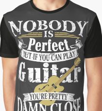 GUITAR - GUITARIST SHIRT Graphic T-Shirt