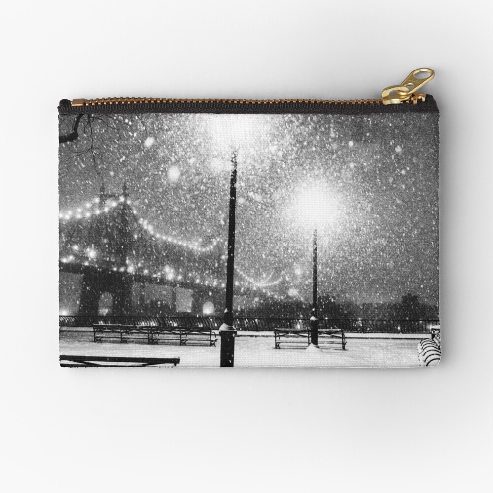 New York City Snow Zipper Pouch