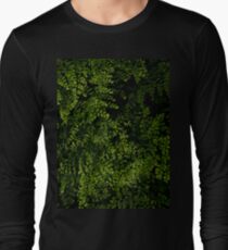 Kleine Blätter. Langarmshirt