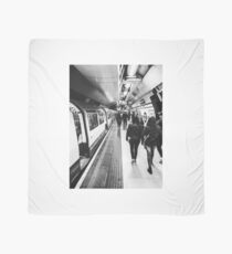 Underground. Scarf