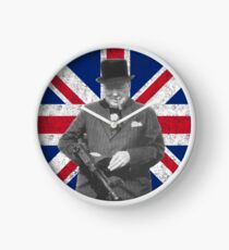 Churchill posiert mit einer Tommy Gun Uhr