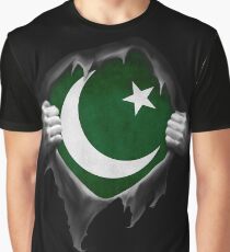 Pakistan Flag. Proud Pakistani Graphic T-Shirt