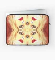 Red lips Laptop Sleeve