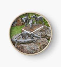 Thylacine Sculpture Clock